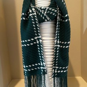 Banana Republic Wool Cashmere Angora Blend Green White Plaid Scarf